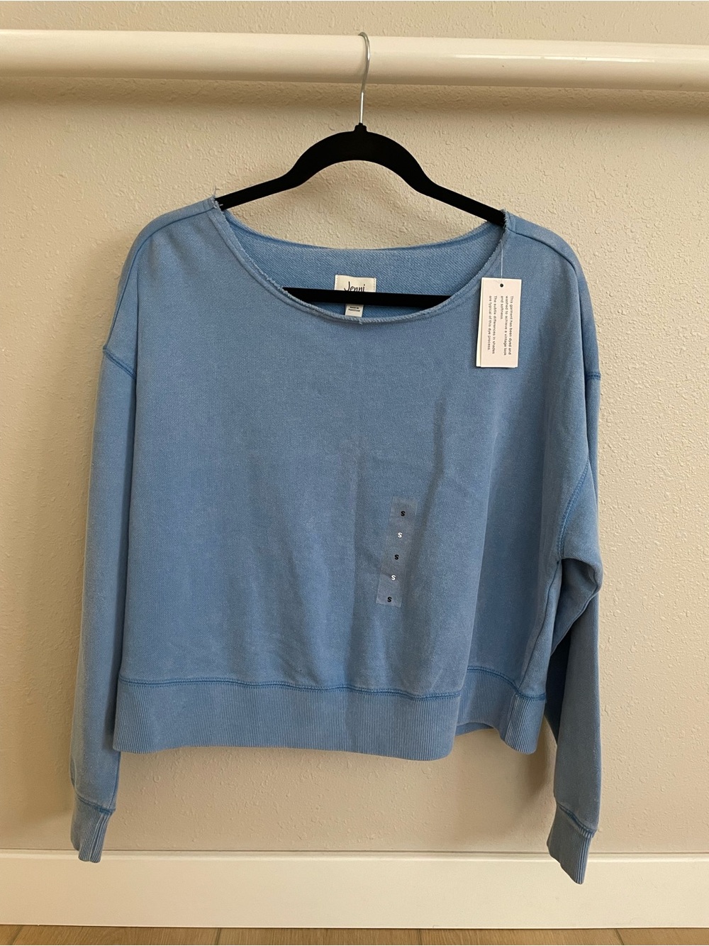 100% Cotton Off the shoulders Light Blue Cropped Sweatshirt